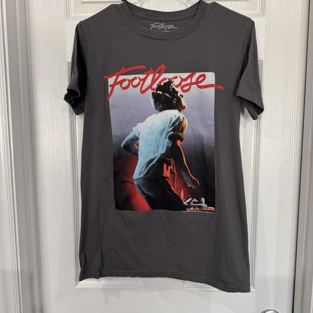 Footloose Top Gray Mens Small Short Sleeve T-Shirt Kevin Bacon 2020 Graphic